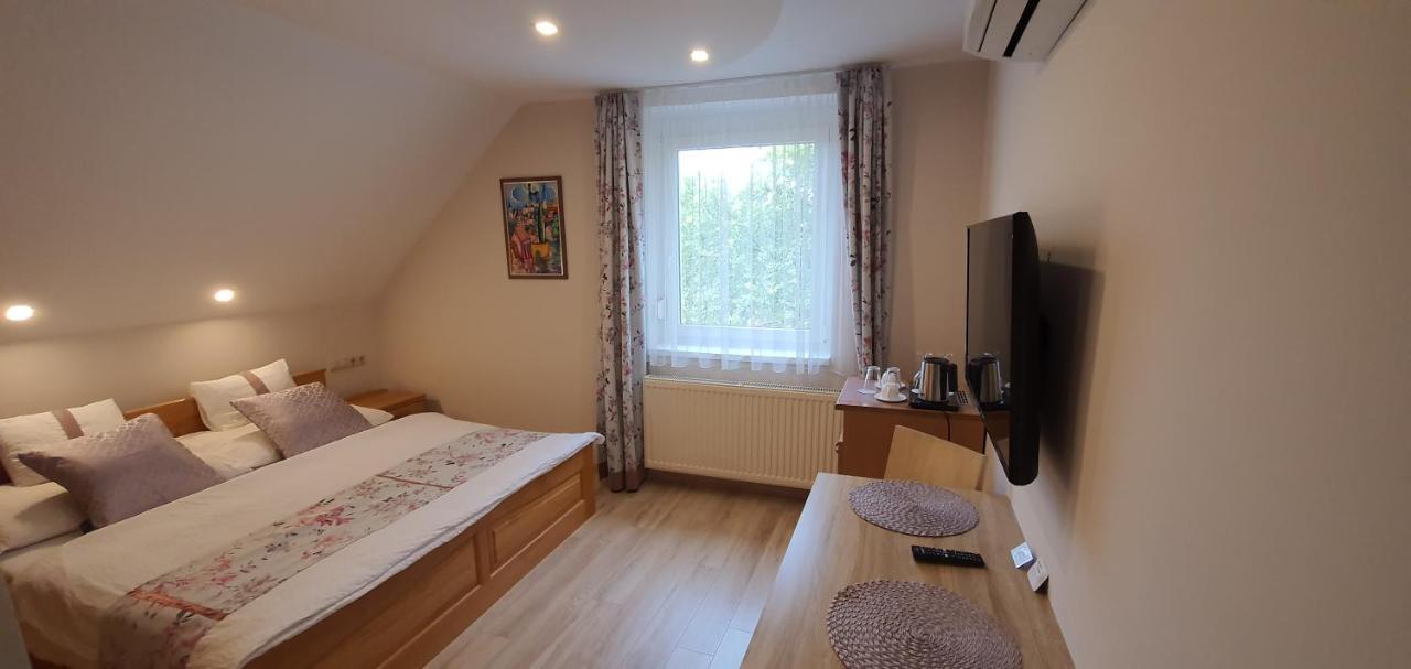Tuenderlak Vendeghaz Apartment Balatonfüred Екстериор снимка