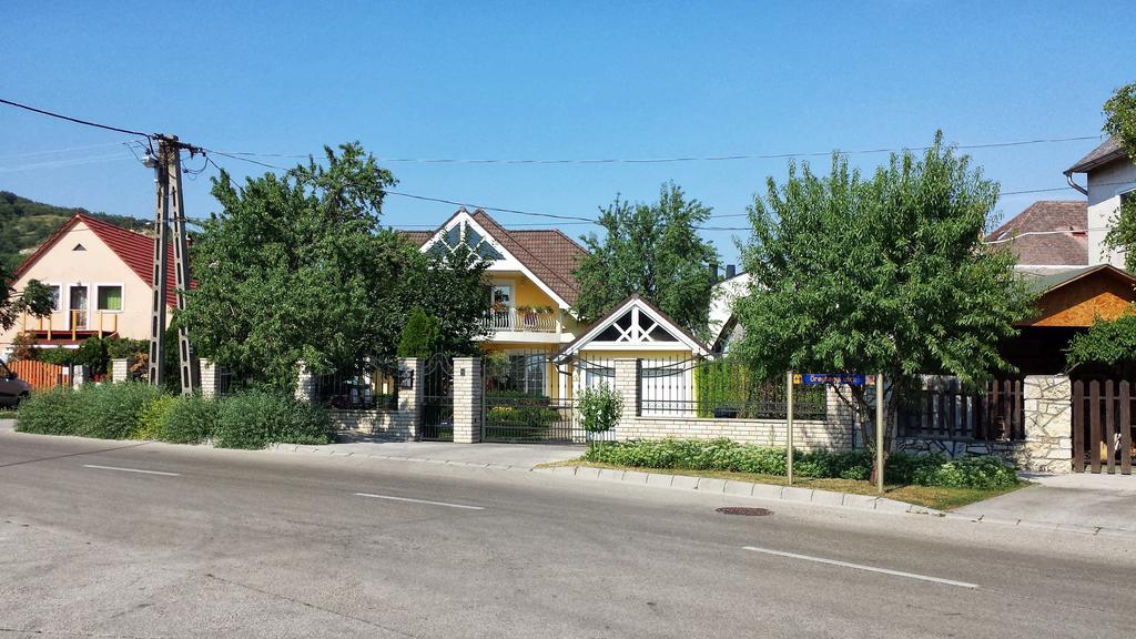 Tuenderlak Vendeghaz Apartment Balatonfüred Екстериор снимка
