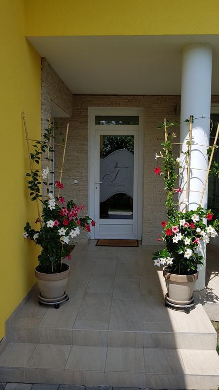 Tuenderlak Vendeghaz Apartment Balatonfüred Екстериор снимка