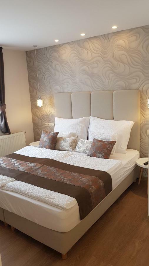 Tuenderlak Vendeghaz Apartment Balatonfüred Екстериор снимка